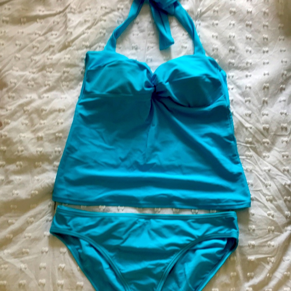 NWT Turquoise Tankini Swimsuit - L